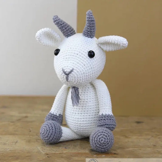 Garry the Goat - Crochet Kit