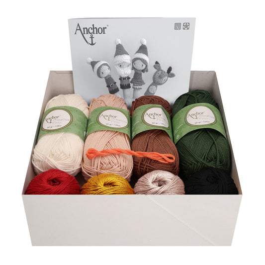 Crochet Kit: Creativa: Amigurumi: Santa's Village Finger Puppets