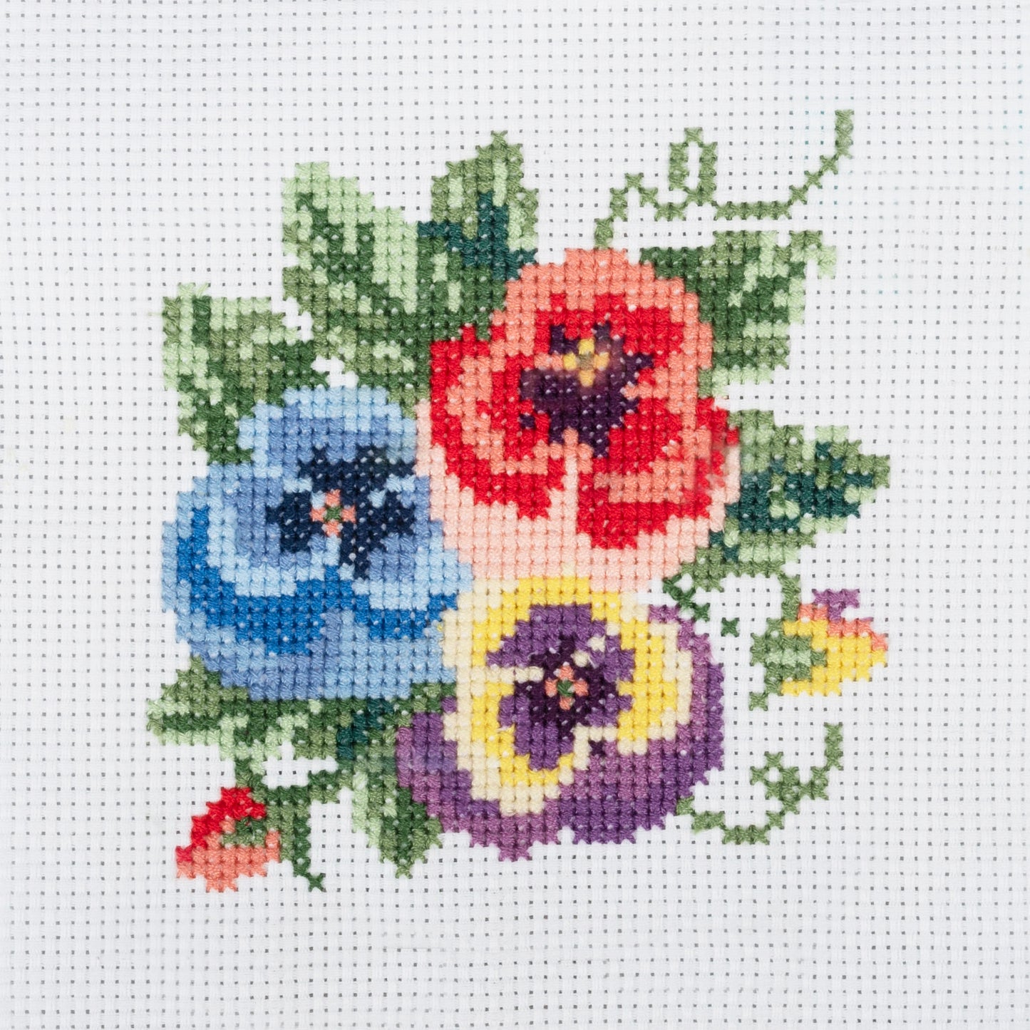 Mini Counted Cross Stitch Kit: Pansies