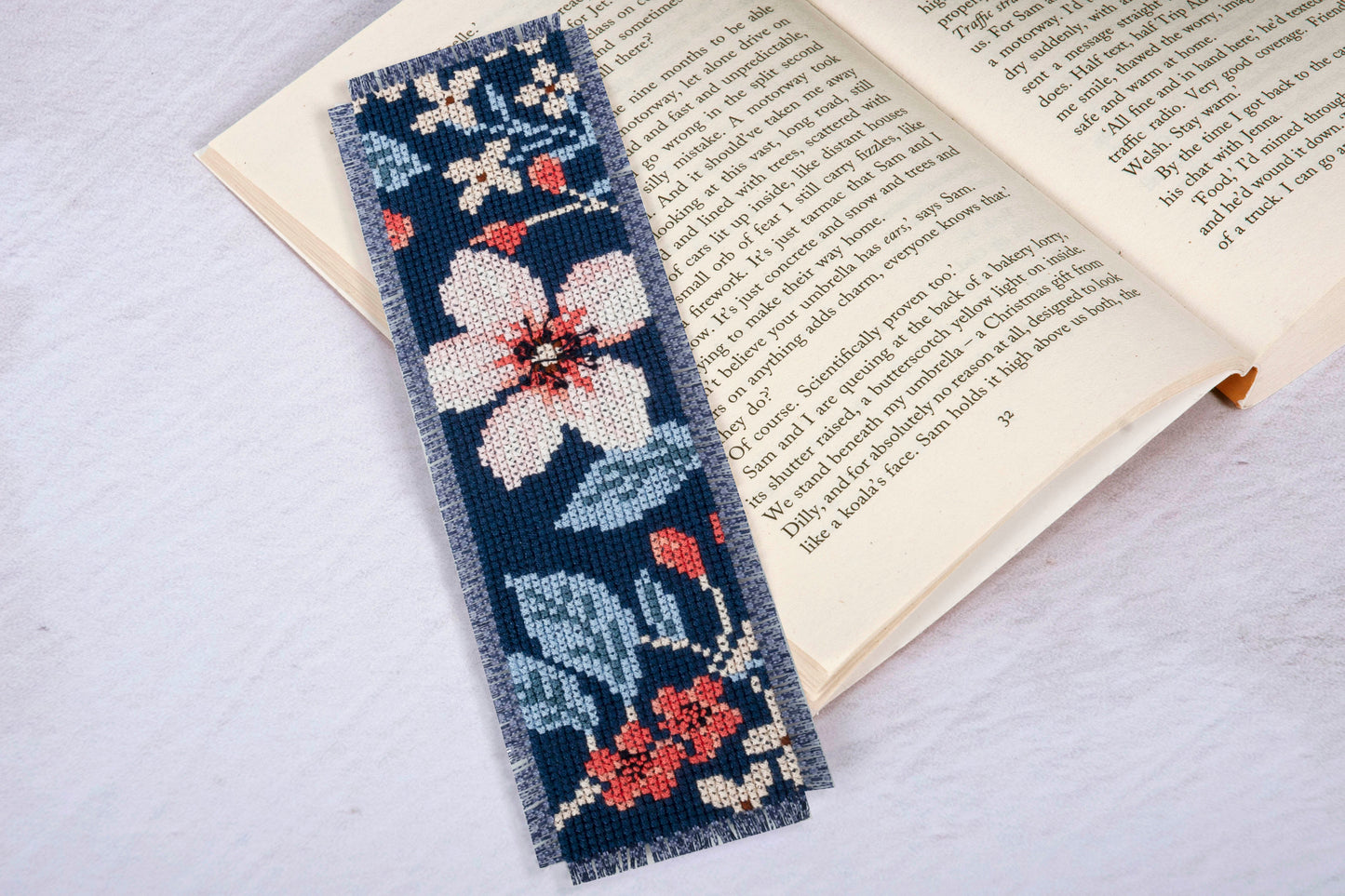 Counted Cross Stitch Bookmark: Morris