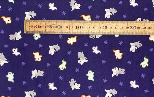 Spooky ghosts on blue