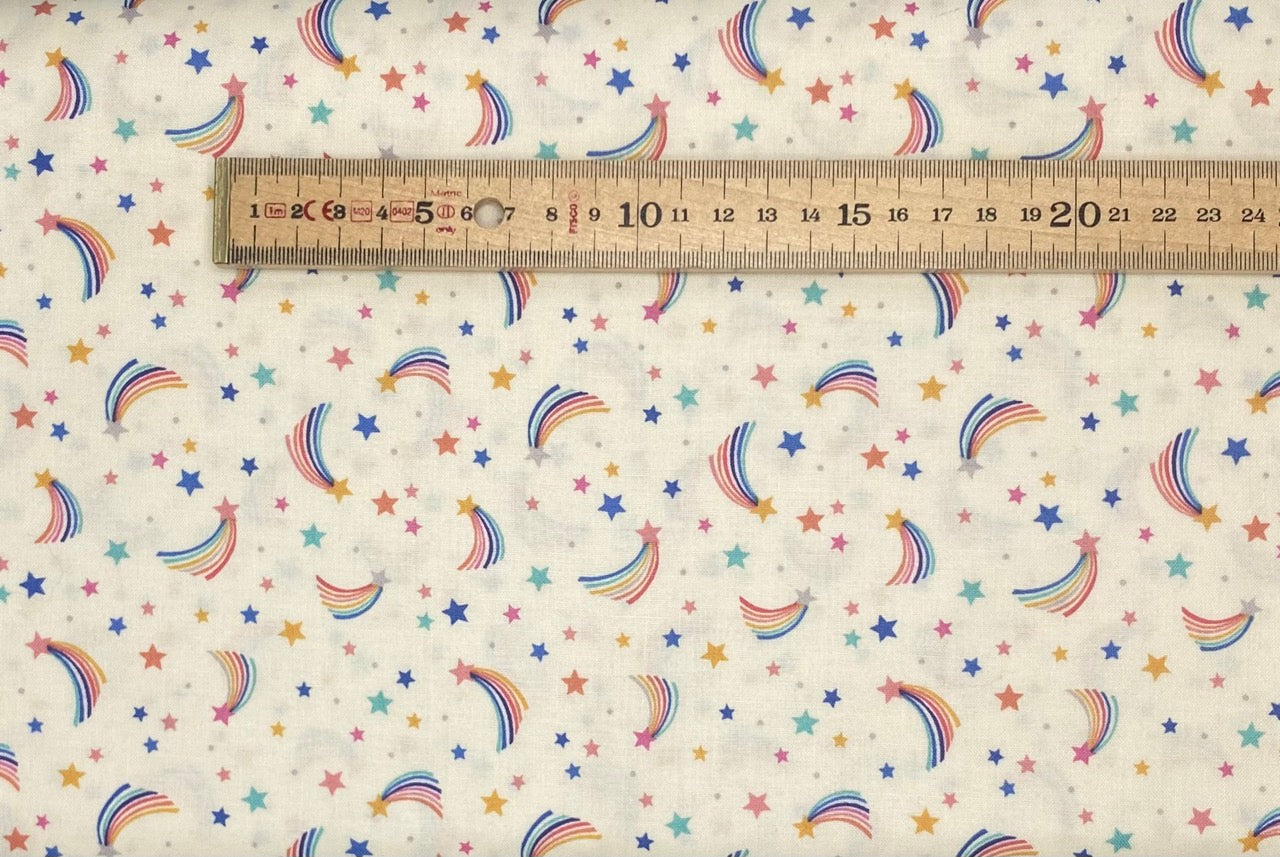 Shooting rainbow stars on cream