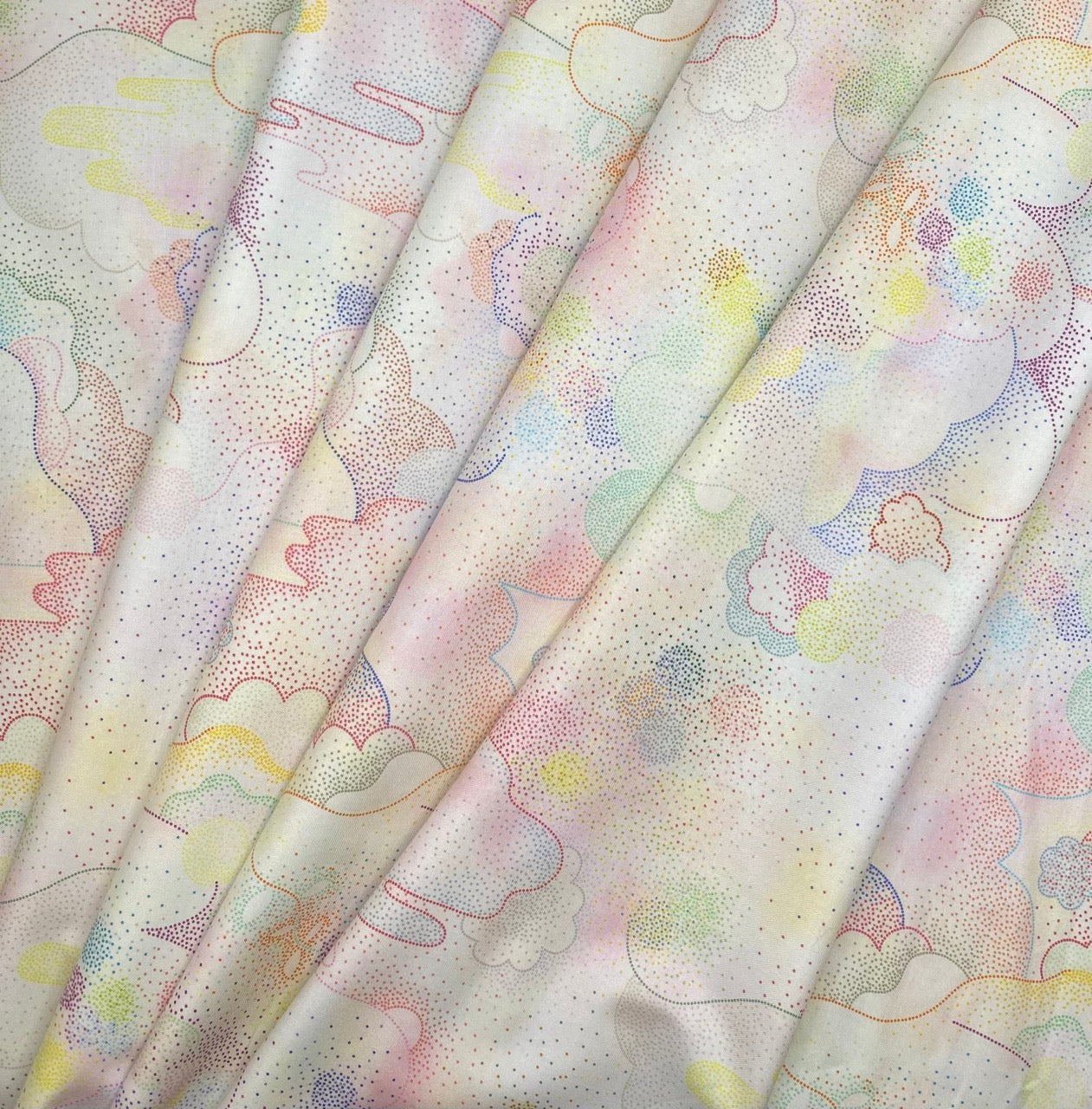 Gradient Auras - White