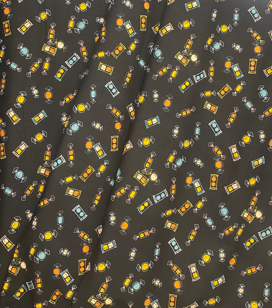Tossed Candy - Black