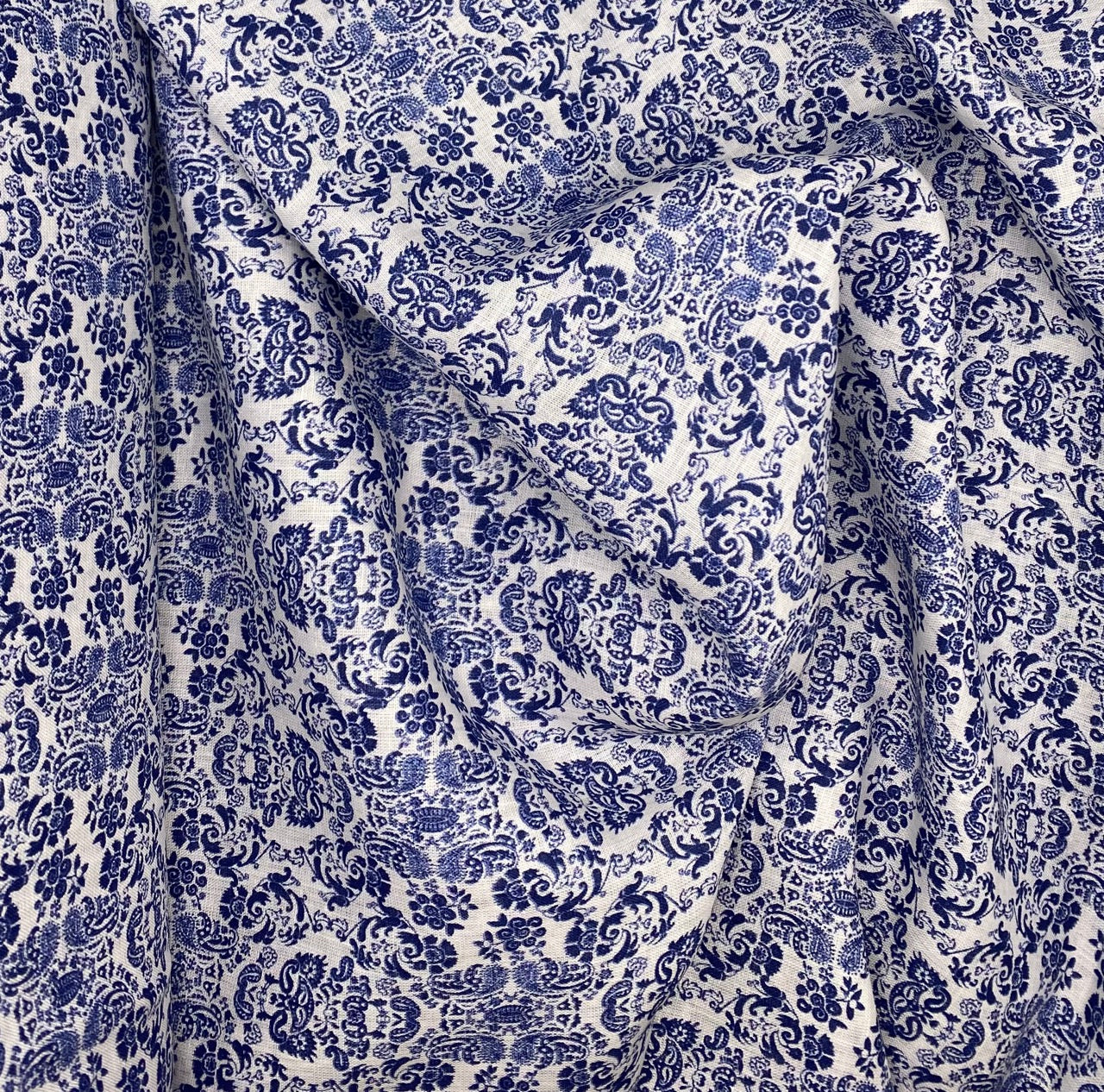 Blue China - Linen