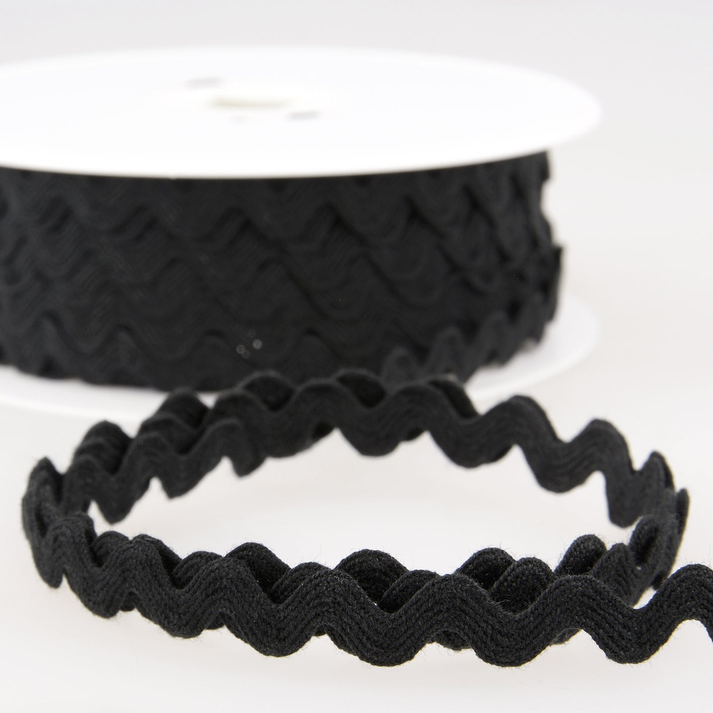 Cotton RicRac: 10mm: Black