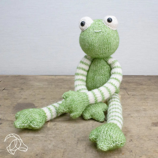 Tinus the Frog - Knitting Kit