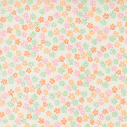 Daisy Chain on Dogwood