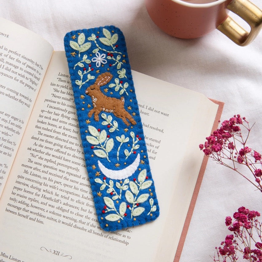 Hare Bookmark Felt Craft Kit