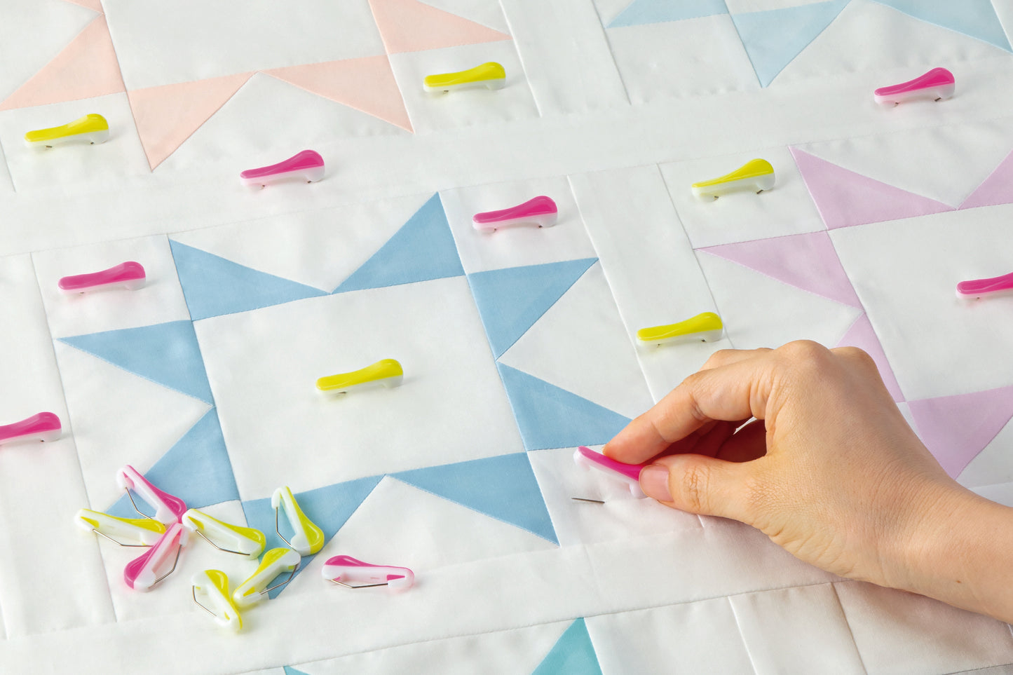 Wonder Pins: 20 Pieces