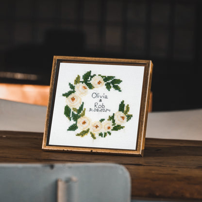 Mini Counted Cross Stitch Kit: Celebration Wreath