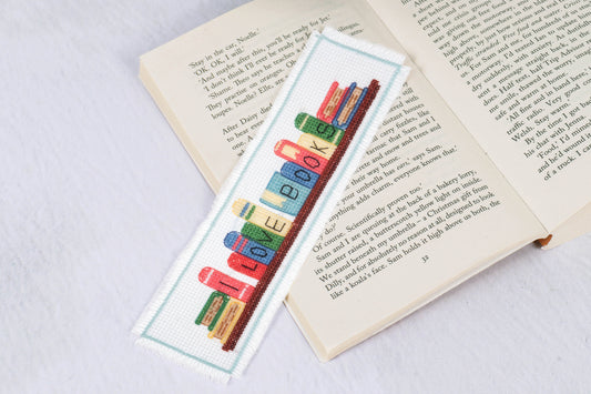 Counted Cross Stitch Bookmark: I Love Books