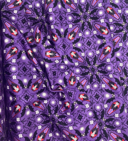 Draculas Bed (Glow)