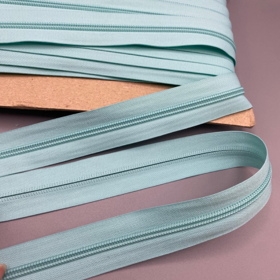 Self Coloured Zips - No.5