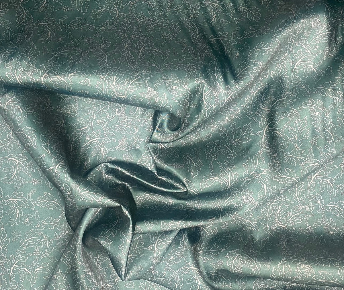 Oak Leaf - Polyester Lining