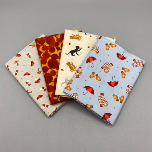 Small Things Snuggle Season Fat Quarter Bundle