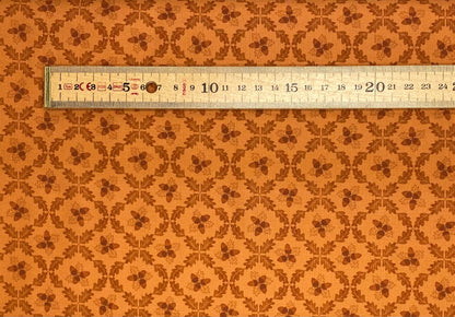 Acorn trellis on autumnal orange