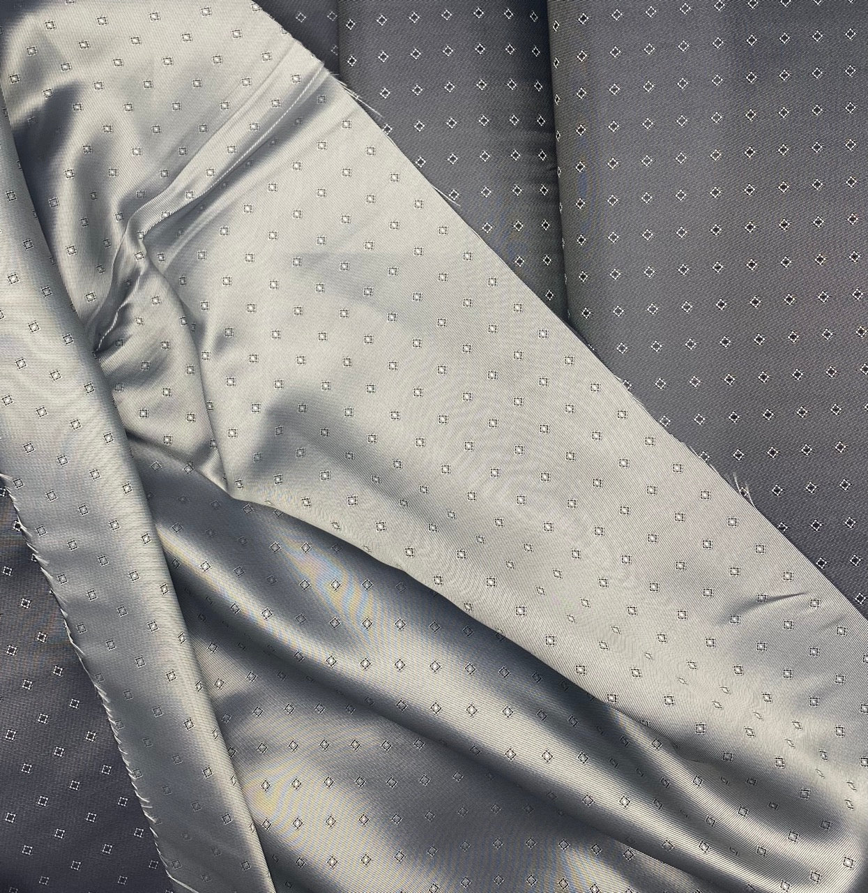 Grey Pattern - Acetate Viscose Lining