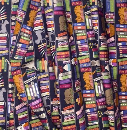 Book shelves and cats multi