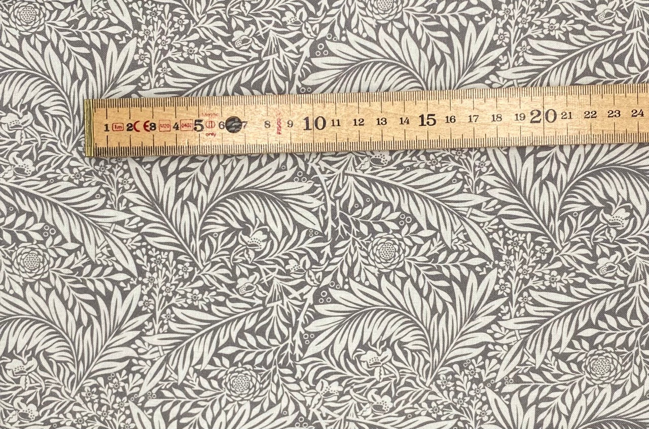 Larkspur - silver - 108"