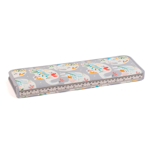 Knitting Pin Case with Tape Measure Trim: Elephants
