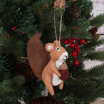 Needle Felting Kit: Squirrel