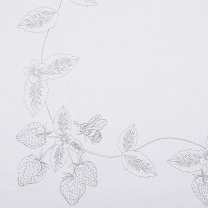Embroidery Table Runner Kit: Strawberries