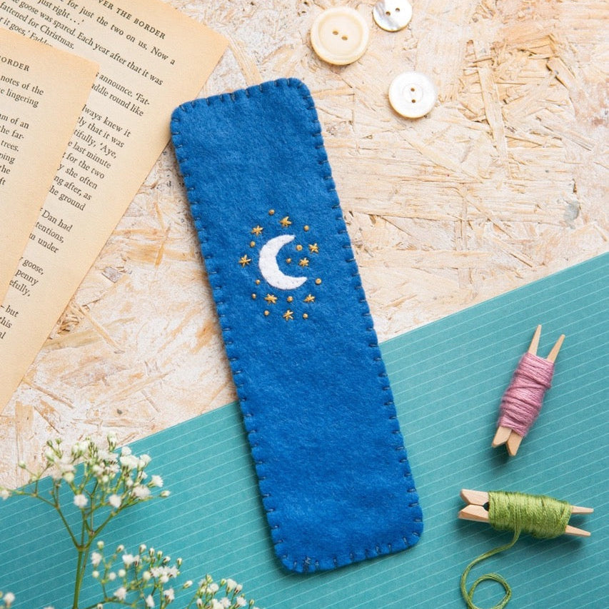 Hare Bookmark Felt Craft Kit