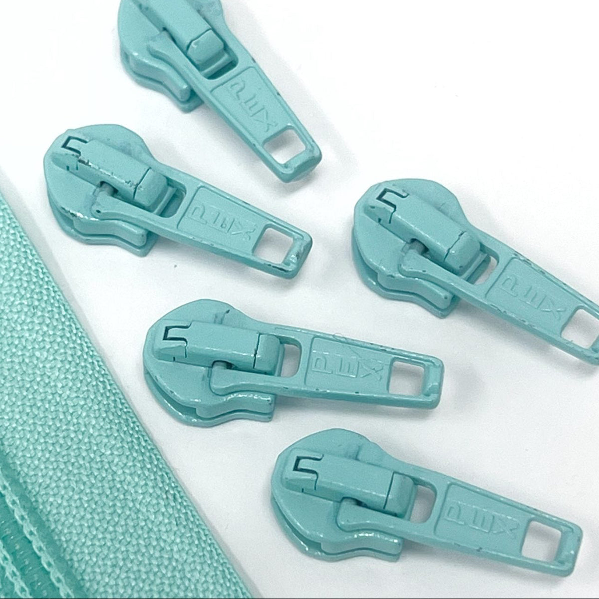 Coloured Zip Slider - No.5