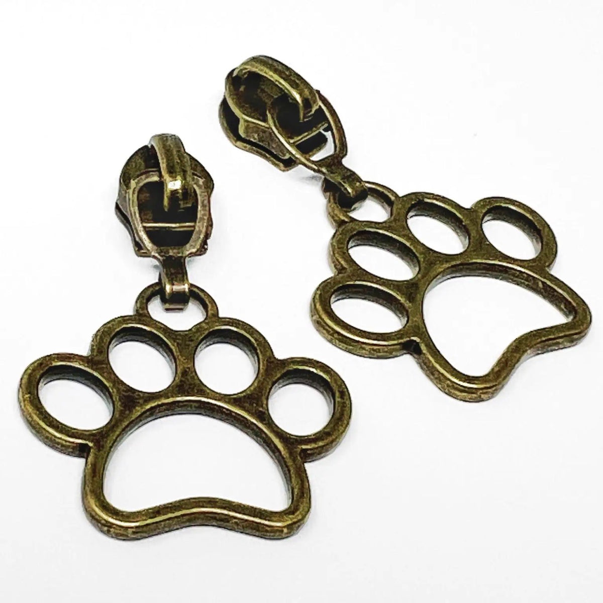 Paw Print Zip - No.5